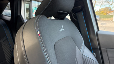 Renault Symbioz 1.6 E-Tech FHEV 145 Iconic Esprit Alpine 5dr Auto Hybrid Estate